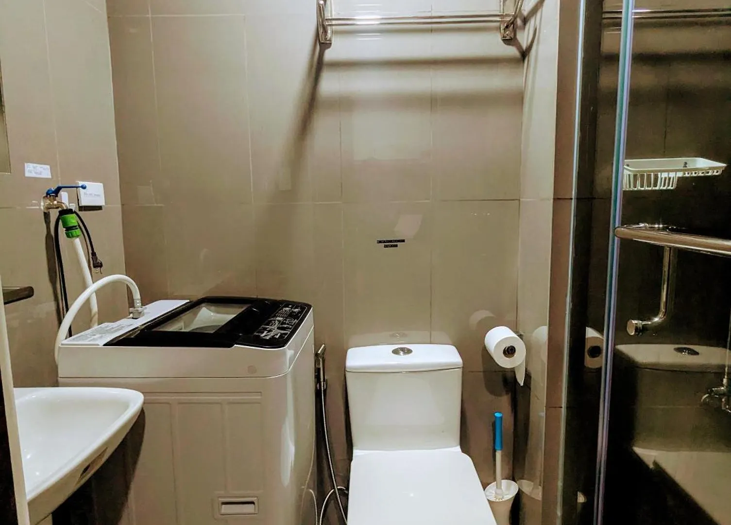 Apartment 1 Bedroom Cozy Escape Manila