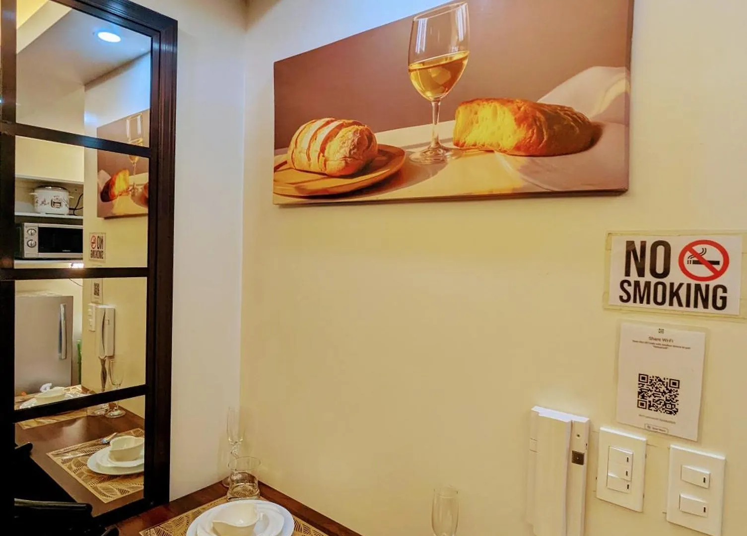 1 Bedroom Cozy Escape Manila Apartment